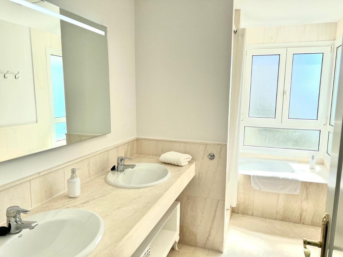 Mi Capricho 170 Beachfront Apartment Sitio de Calahonda ภายนอก รูปภาพ