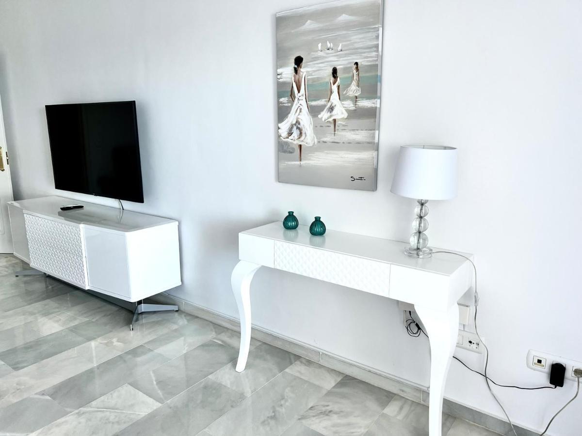 Mi Capricho 170 Beachfront Apartment Sitio de Calahonda ภายนอก รูปภาพ